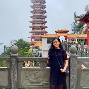 Meet your Posher, Melissa